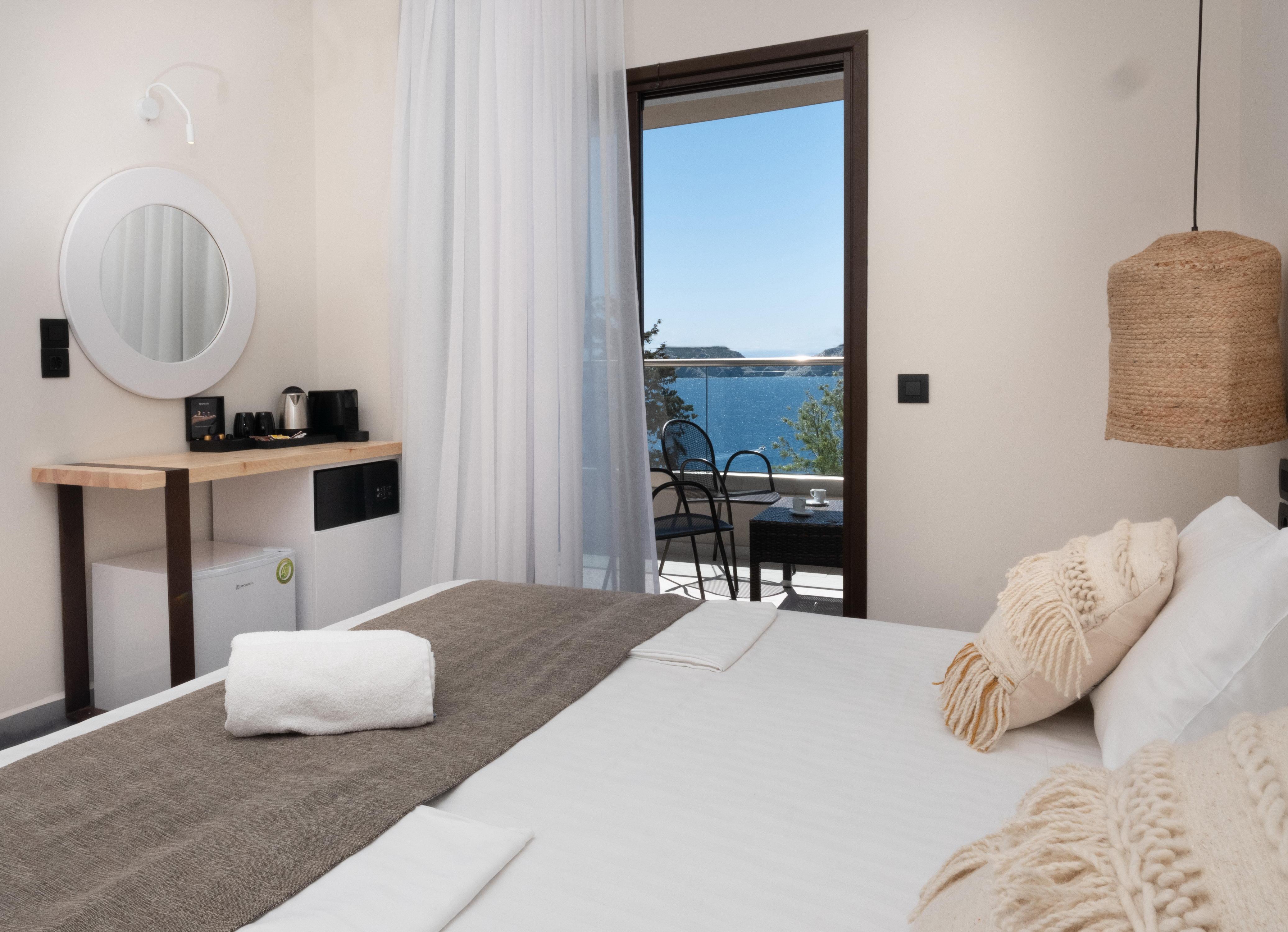 Eva Mare Hotel & Suites - Adults Only 阿齐亚·佩拉加 外观 照片